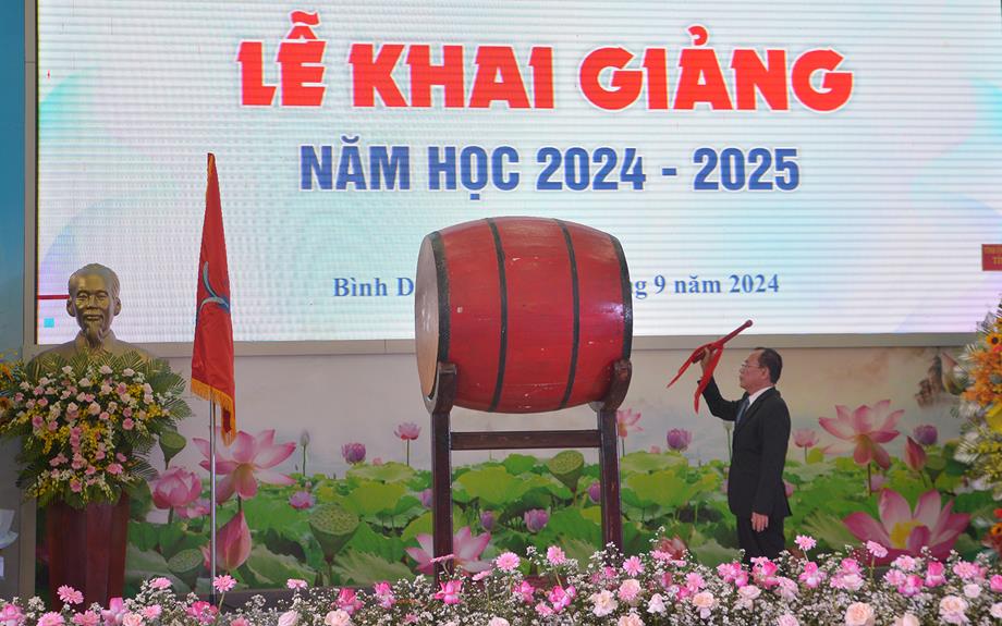 Long trọng khai giảng năm học mới 2024 – 2025