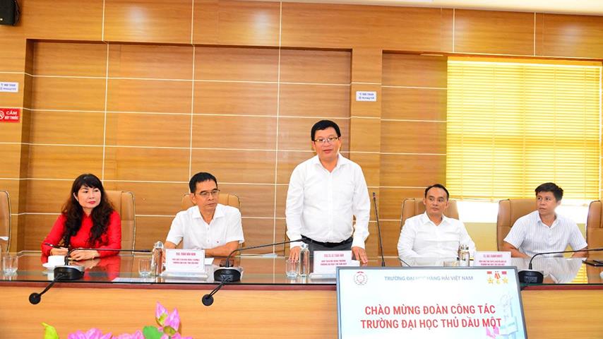 Tăng cường hợp tác đào tạo và nghiên cứu với trường Đại học Hàng hải Việt Nam