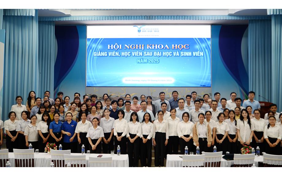 Hội nghị Khoa học cán bộ, giảng viên, học viên sau đại học và sinh viên trường Kinh tế tài chính năm 2025