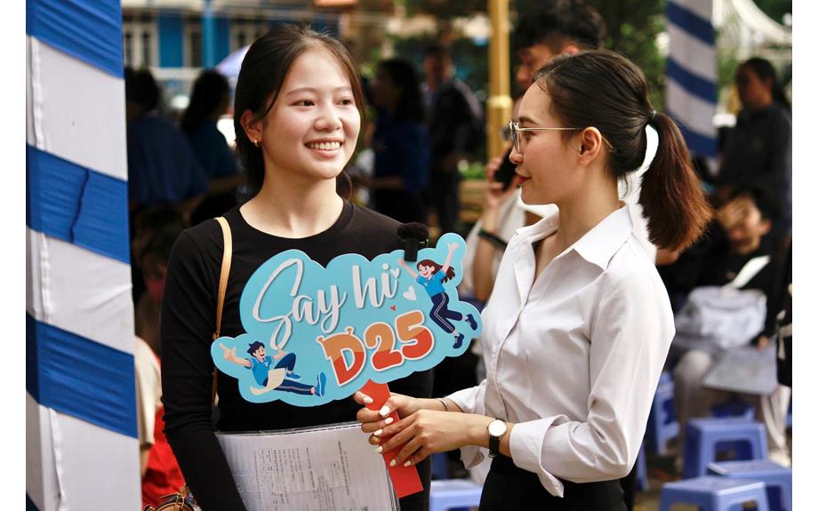 Trường Đại học Thủ Dầu Một tạo điều kiện tối đa cho tân sinh viên nhập học