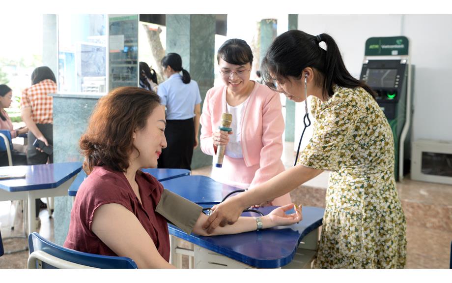 Tập huấn chuyên đề “Đột quỵ - Dấu hiệu nhận biết và thực hành xử trí ban đầu”
