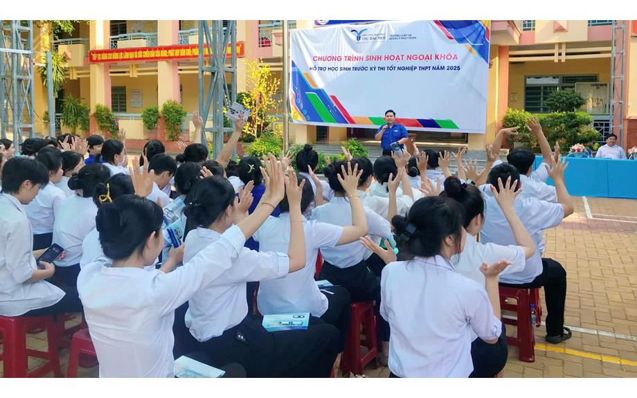 Chính phủ ban hành nghị định về miễn, giảm, hỗ trợ học phí