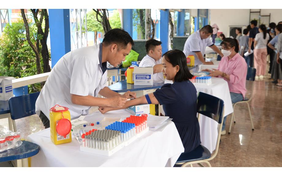 Trường Đại học Thủ Dầu Một tổ chức khám sức khỏe định kỳ cho cán bộ, giảng viên, nhân viên và người lao động năm 2025