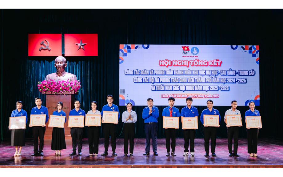 Trường Đại học Thủ Dầu Một được Trung ương Đoàn và Trung ương Hội vinh danh vì thành tích xuất sắc trong công tác Đoàn – Hội