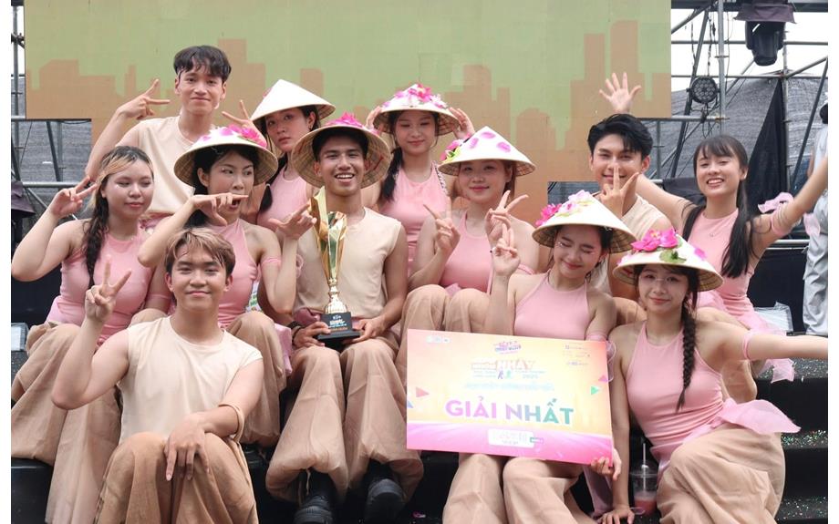 Sinh viên Trường Đại học Thủ Dầu Một tỏa sáng tại Liên hoan nhóm nhảy HSSV TP.HCM 2025