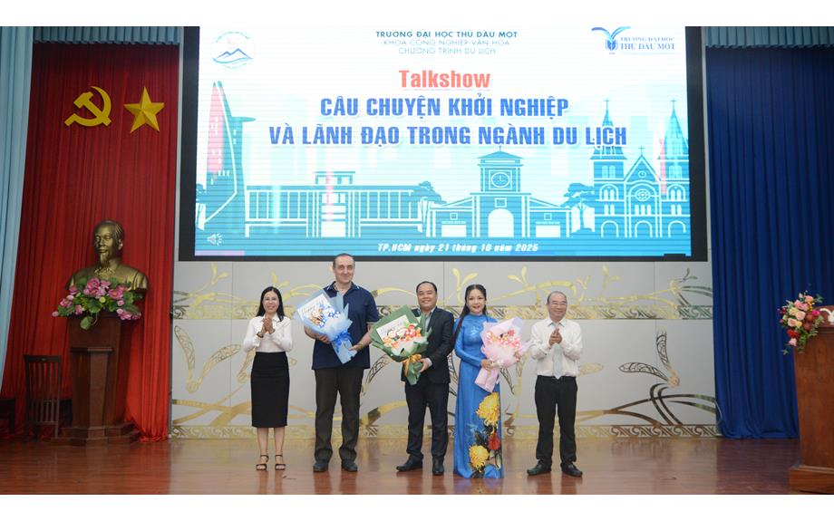 Talkshow “Câu chuyện khởi nghiệp và lãnh đạo trong ngành du lịch”