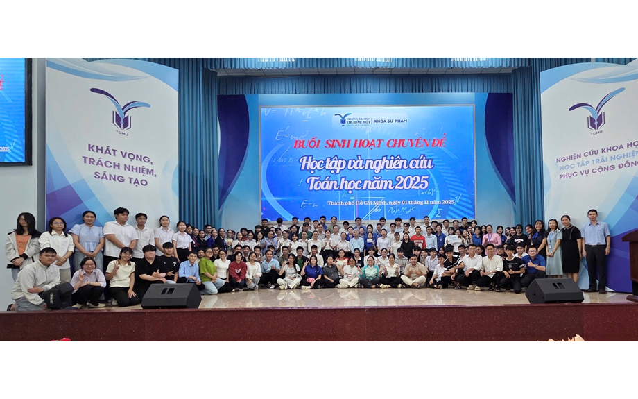 Sinh hoạt chuyên đề “Học tập và nghiên cứu Toán học năm 2025”  - Khơi dậy đam mê và tư duy sáng tạo cho sinh viên Toán học