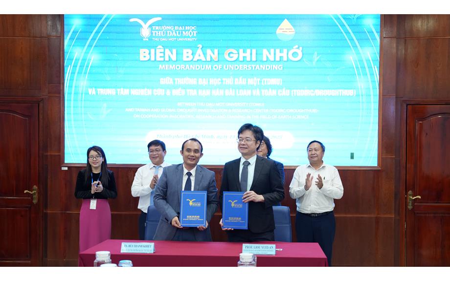 Hợp tác về nghiên cứu khoa học và đào tạo lĩnh vực Khoa học Trái đất