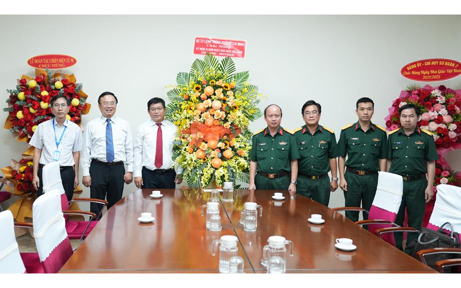 Trường Đại học Thủ Dầu Một chào đón nhiều đơn vị đến thăm và chúc mừng Ngày nhà giáo Việt Nam 20/11