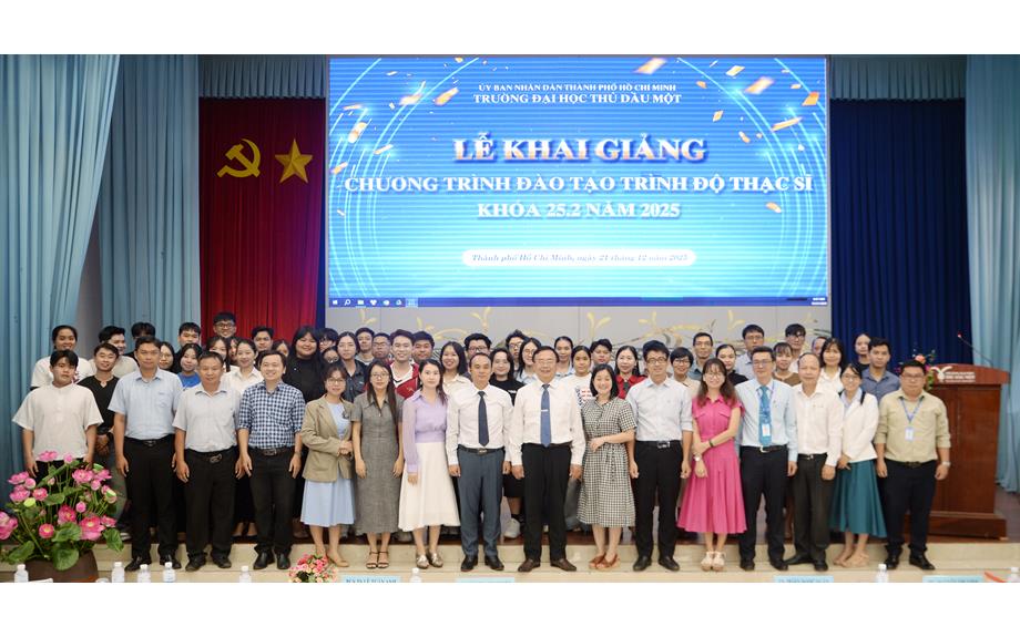 Lễ khai giảng các chương trình đào tạo thạc sĩ khóa 25.2