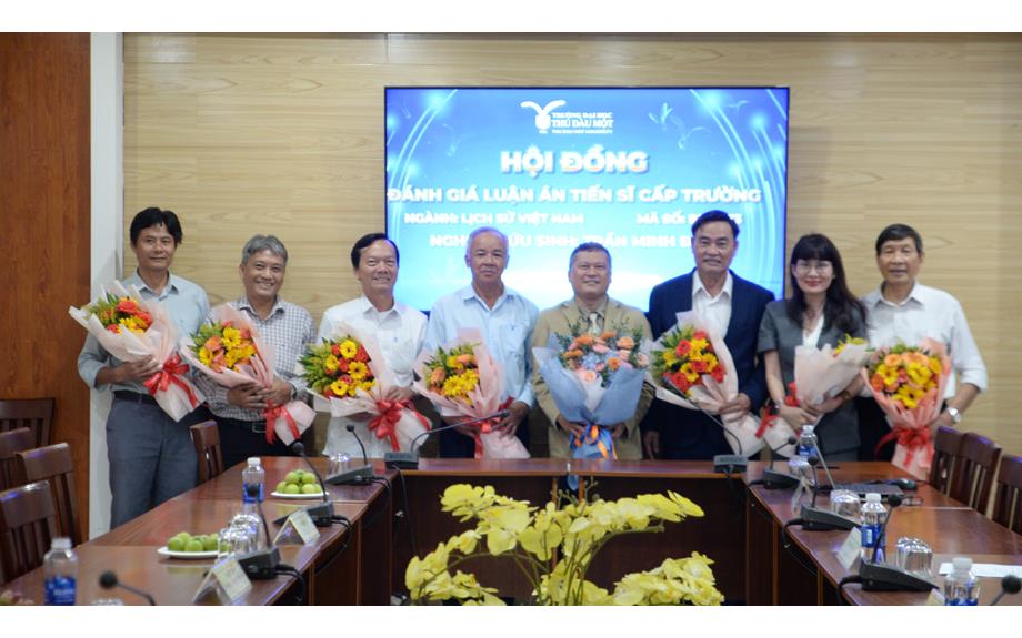 Luận án Tiến sĩ Lịch sử Việt Nam: “Chuyển biến kinh tế - xã hội của Thành phố Thủ Dầu Một từ năm 1975 đến 2020”