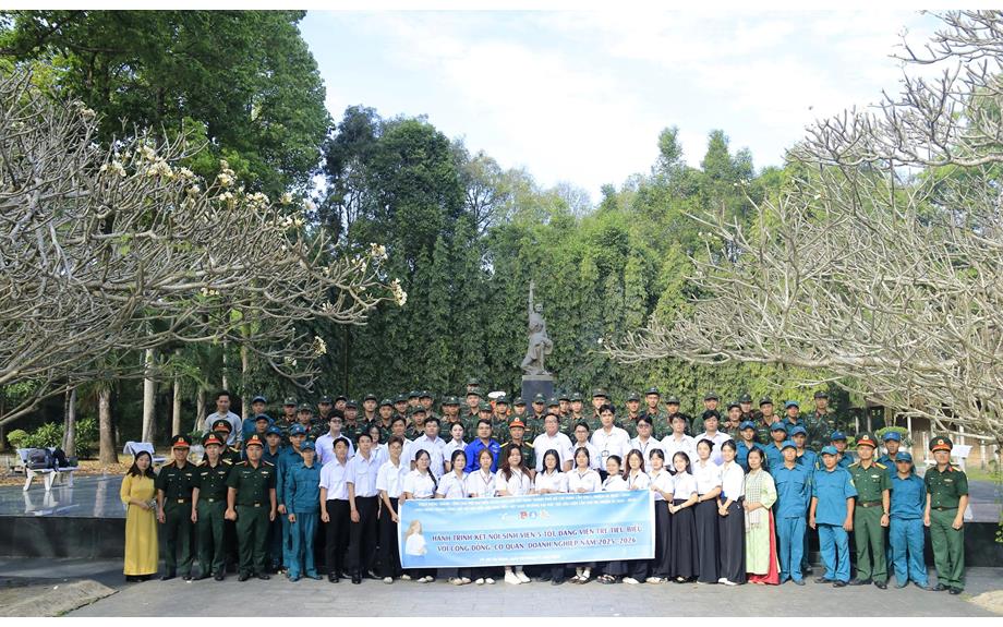 Hành trình kết nối Sinh viên 5 Tốt, Đảng viên trẻ tiêu biểu năm học 2025–2026