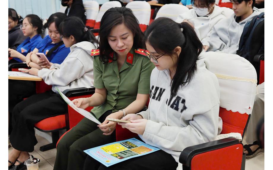 Nâng cao nhận diện, phòng ngừa các hoạt động lợi dụng hiện tượng tôn giáo mới và phòng chống tội phạm sử dụng công nghệ cao