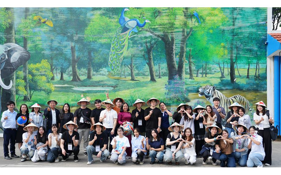 Giao lưu văn hóa sinh viên Trường Đại học Thủ Dầu Một và các trường đại học quận Yeongdo (Busan, Hàn Quốc)