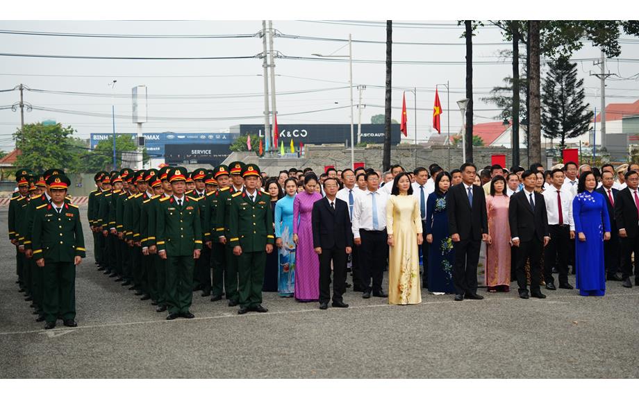 Viếng Nghĩa trang liệt sĩ nhân dịp kỷ niệm 96 năm ngày thành lập Đảng Cộng sản Việt Nam (03/02/1930 – 03/02/2026) và đón mừng Xuân Bính Ngọ năm 2026