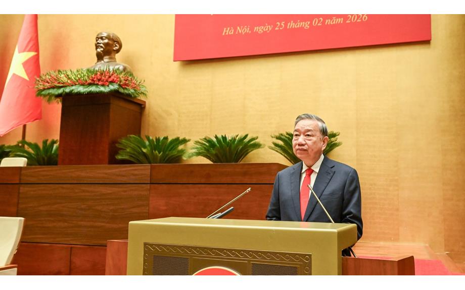 Hội nghị nghiên cứu, học tập, quán triệt, tuyên truyền và triển khai thực hiện Nghị quyết số 79-NQ/TW về phát triển Kinh tế nhà nước và Nghị quyết số 80-NQ/TW vềphát triển văn hóa Việt Nam của Bộ Chính trị