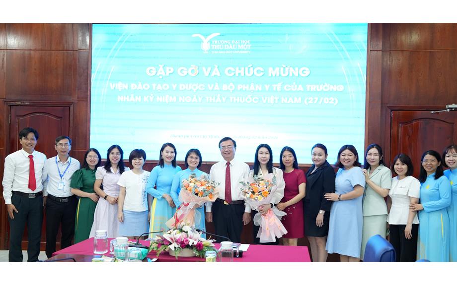 Gặp mặt, tôn vinh đội ngũ cán bộ, giảng viên và nhân viên y tế nhân dịp kỷ niệm 71 năm Ngày Thầy thuốc Việt Nam (27/02/1955 – 27/02/2026)