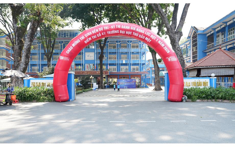Trường Đại học Thủ Dầu Một hoàn tất công tác chuẩn bị, sẵn sàng đón hơn 2.200 thí sinh dự thi Đánh giá năng lực Đợt 1 năm 2026