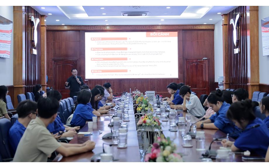 Hội thảo khoa học “Đánh giá nhu cầu, nguồn lực và đề xuất cải tiến hoạt động đào tạo kỹ năng xã hội tại Trường Đại học Thủ Dầu Một”