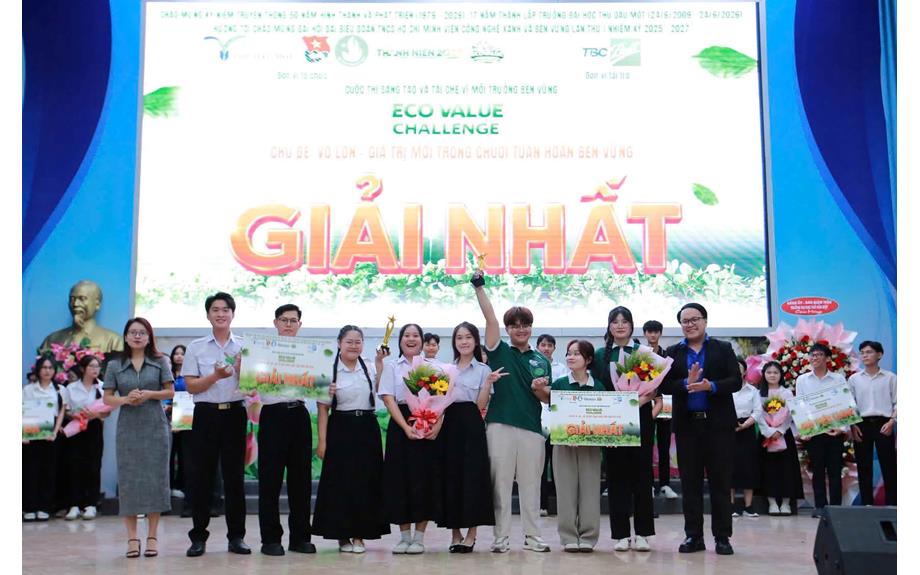 Chung kết EcoValue Challenge 2026: Sinh viên TDMU kiến tạo giá trị mới từ vỏ lon nhôm