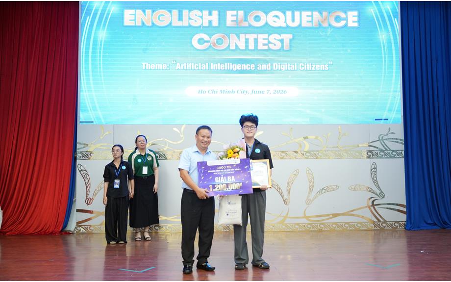 Chúc mừng SV Nguyễn Sỹ Thiên Phúc và Vũ Hoàng Nguyên Khôi đạt giải tại Cuộc thi Hùng biện Tiếng Anh Khối thi đua 17