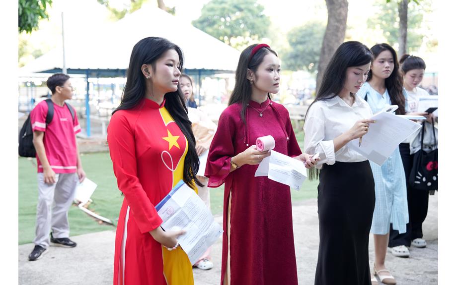 Gần 1.000 thí sinh tham dự kỳ thi năng khiếu tuyển sinh đại học chính quy năm 2026 tại Trường Đại học Thủ Dầu Một