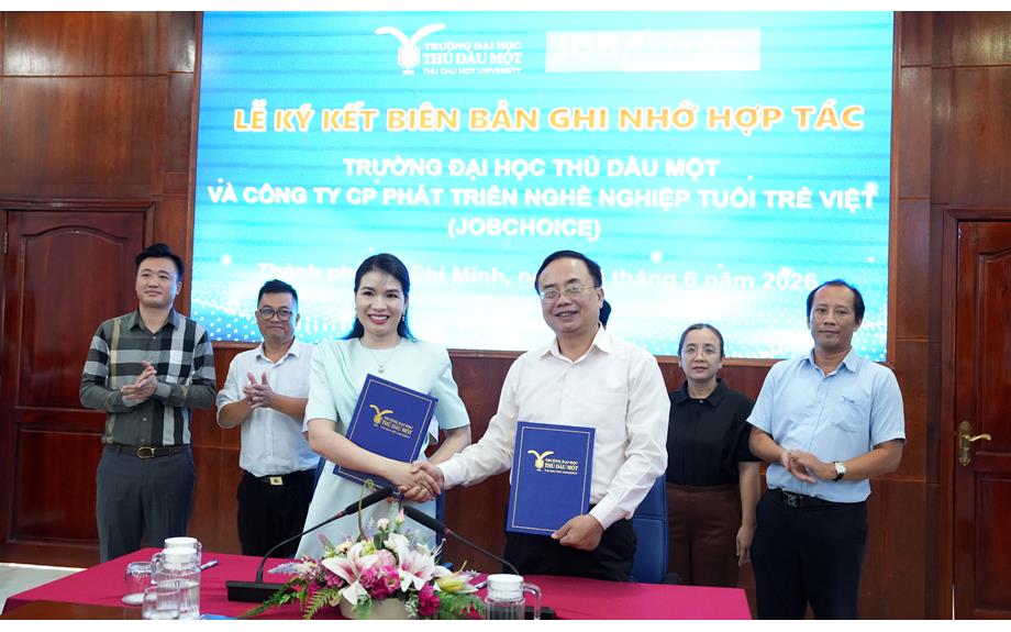 Ký kết hợp tác với Công ty Cổ phần Phát triển nghề nghiệp Tuổi trẻ Việt (JobChoice) trong đào tạo và phát triển nguồn nhân lực