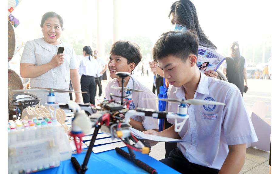 17 ngành, chuyên ngành của Trường Đại học Thủ Dầu Một được áp dụng chính sách học bổng theo Nghị định 179 của Chính phủ
