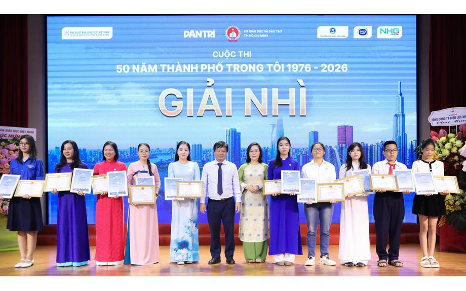Chúc mừng sinh viên Hoàng Bảo Uyên Nhi đạt Giải Nhì Cuộc thi “50 năm thành phố trong tôi (1976–2026)”