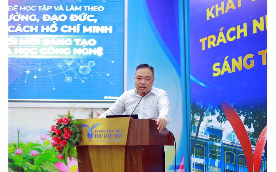 Hội nghị sinh hoạt chuyên đề và phát động Hội thi "Ánh sáng soi đường" năm 2026