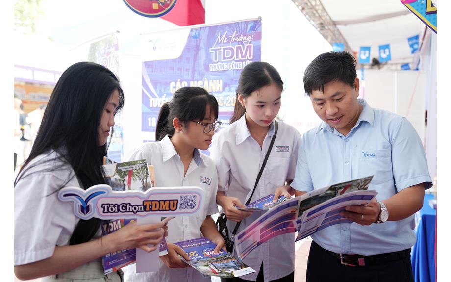 Khi nộp lệ phí xét tuyển đại học 2026 có được điều chỉnh nguyện vọng không?