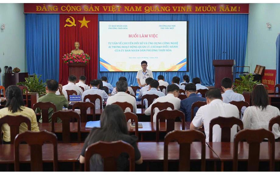 Trường Đại học Thủ Dầu Một làm việc với UBND phường Thới Hòa về chuyển đổi số và ứng dụng trí tuệ nhân tạo