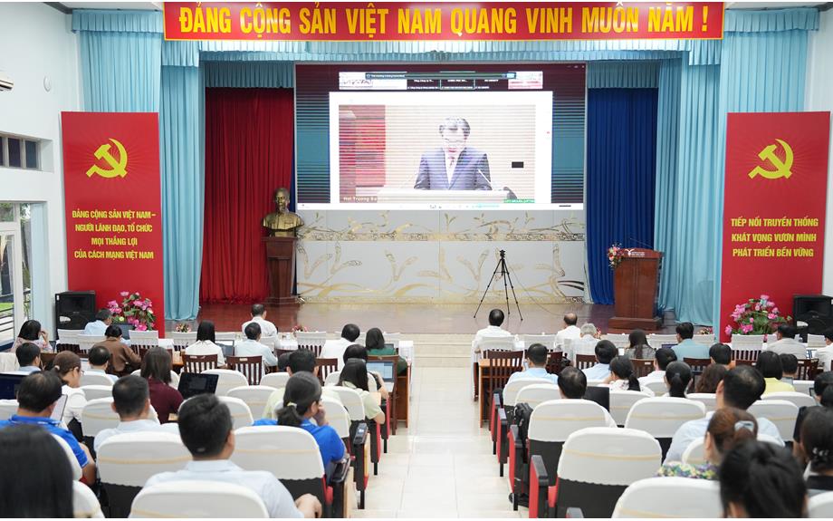 Hội nghị toàn quốc nghiên cứu, học tập, quán triệt và triển khai thực hiện Nghị quyết Trung ương 3 khóa XIV
