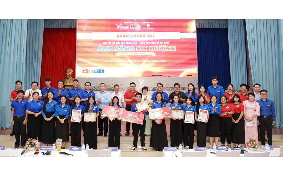 Chúc mừng thí sinh Lê Trọng Dũng giành Giải Nhất Hội thi “Ánh sáng soi đường” năm 2026