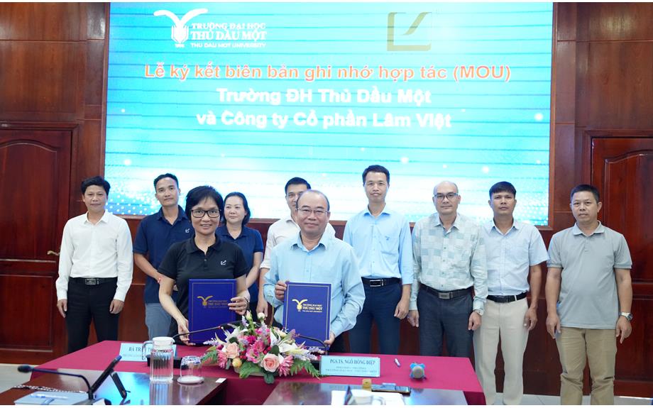 Trường Đại học Thủ Dầu Một ký kết MOU với Công ty Cổ phần Lâm Việt, tăng cường hợp tác đào tạo và nghiên cứu lĩnh vực chế biến gỗ