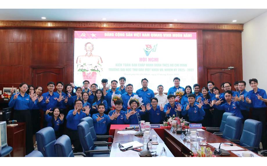 Kiện toàn nhân sự Ban Chấp hành, Ủy ban Kiểm tra Đoàn trường TDMU khóa VII
