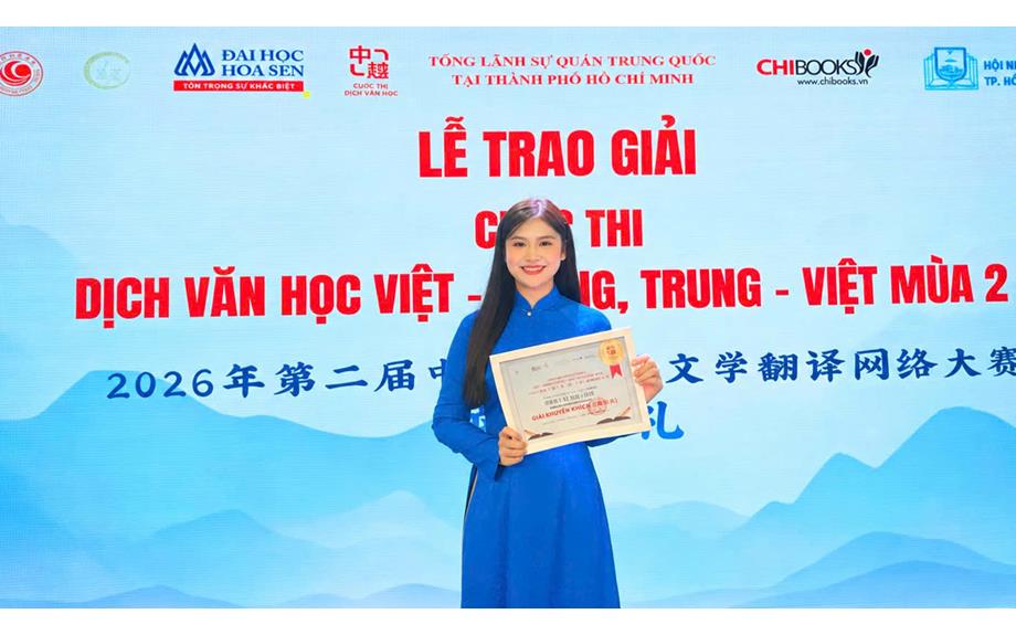 Câu chuyện học tập bền bỉ của sinh viên Văn bằng 2 TDMU đạt giải dịch thuật Trung–Việt.