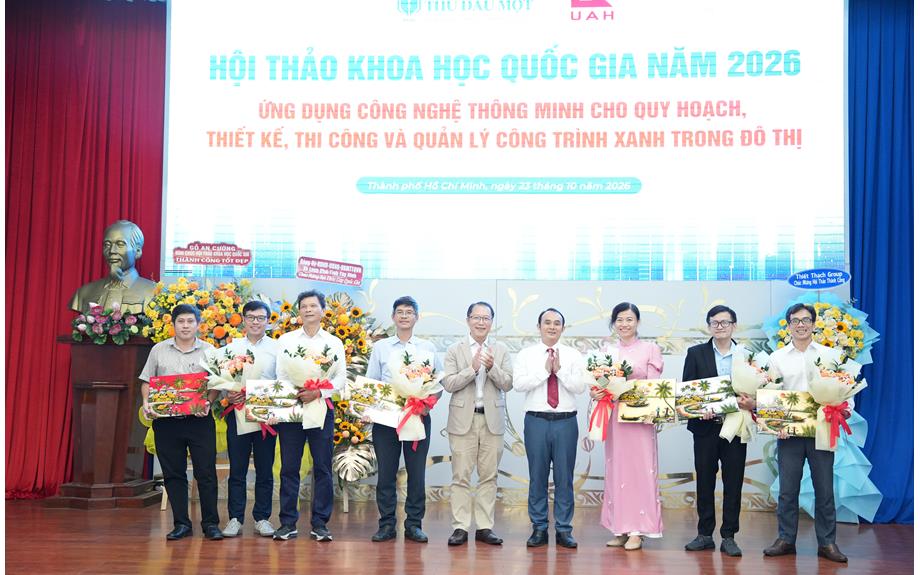Ứng dụng công nghệ thông minh trong phát triển công trình xanh và đô thị bền vững