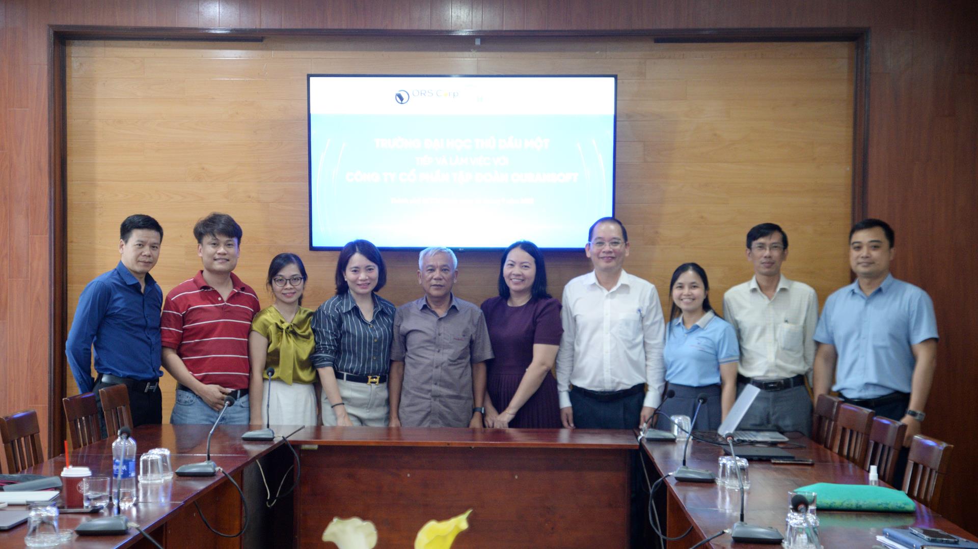 Trường Đại học Thủ Dầu Một và Ouransoft hợp tác phát triển mạng lưới chuyên gia tư vấn doanh nghiệp