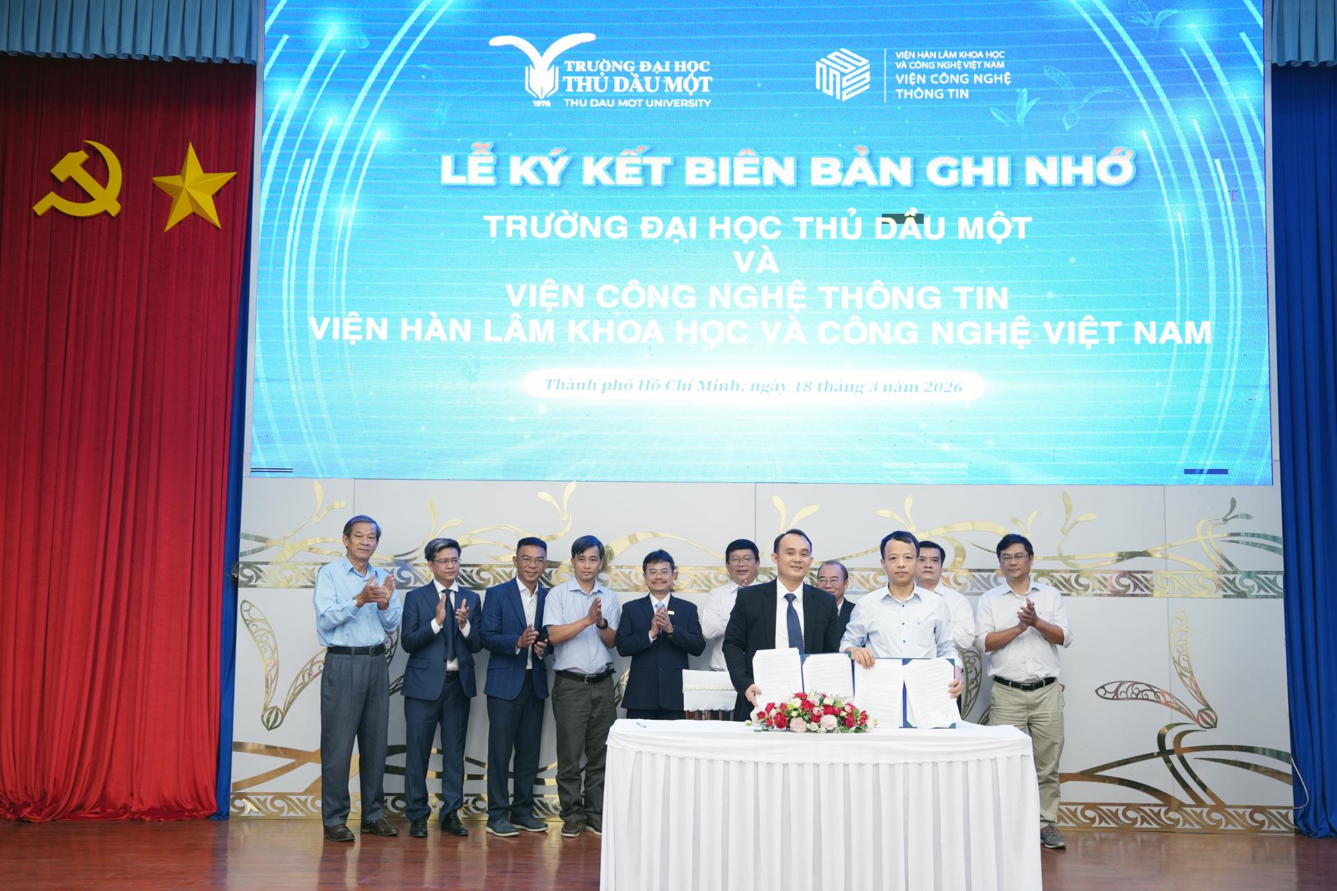 Ký kết hợp tác đào tạo, nghiên cứu và phát triển công nghệ 